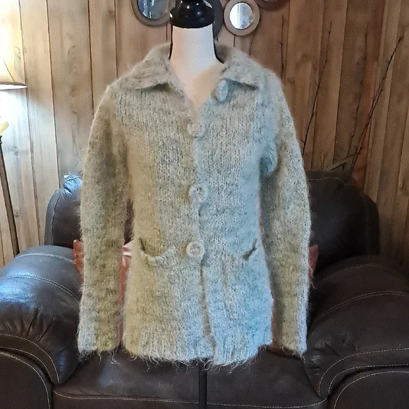 Free People Cozy Fuzzy Button-Up Cardigan Size S Boho Grandmacore - Picture 2 of 9